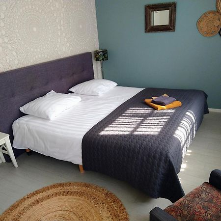 Bed & Brasserie Het Kosthuys Sint-Maartensdijk Bagian luar foto