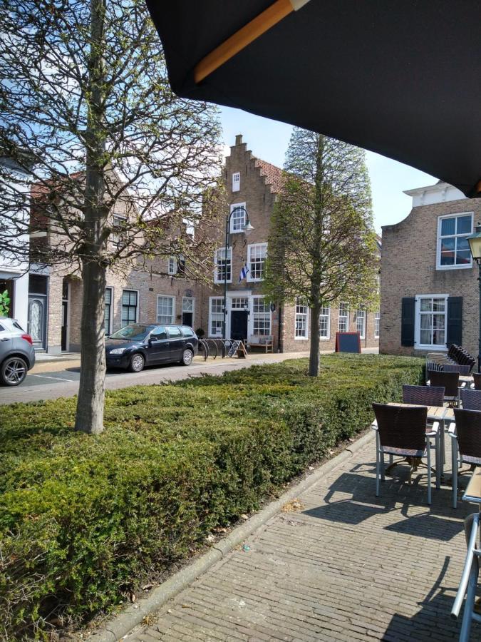 Bed & Brasserie Het Kosthuys Sint-Maartensdijk Bagian luar foto