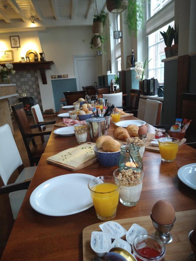 Bed & Brasserie Het Kosthuys Sint-Maartensdijk Bagian luar foto